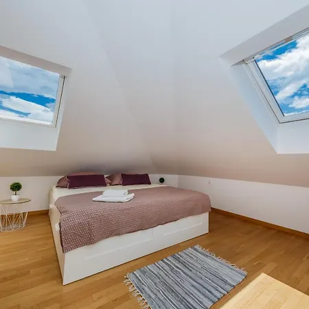 Apartamento Angels Ii ****